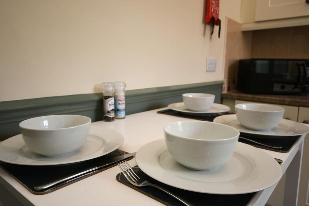 Cottage Style 3 Bedroom House - Close To City Centre & The Peaks Chesterfield Ngoại thất bức ảnh